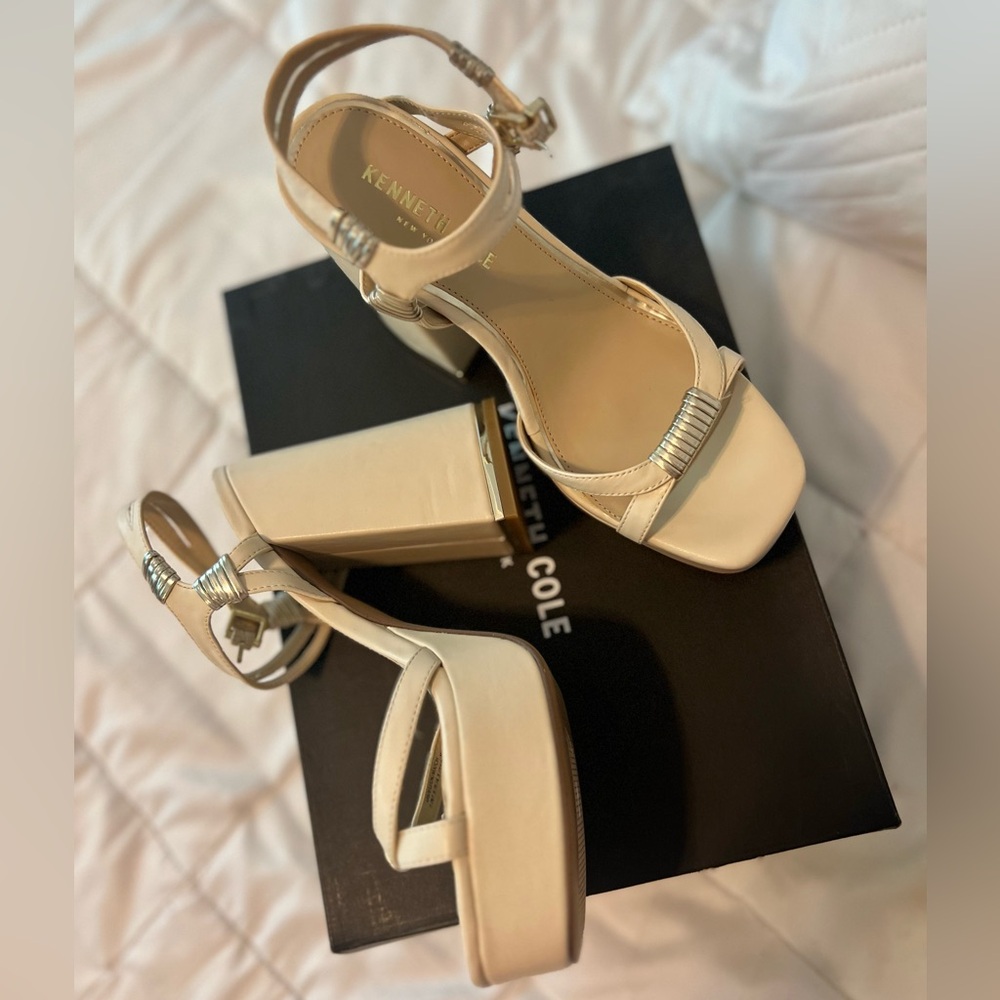 NWB Kenneth Cole Platform